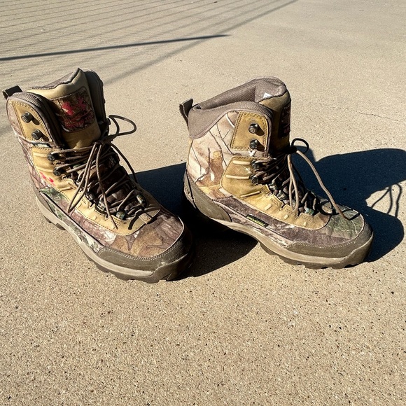 Under Armor Gore-Tex Hunting Boots - Picture 2 of 3